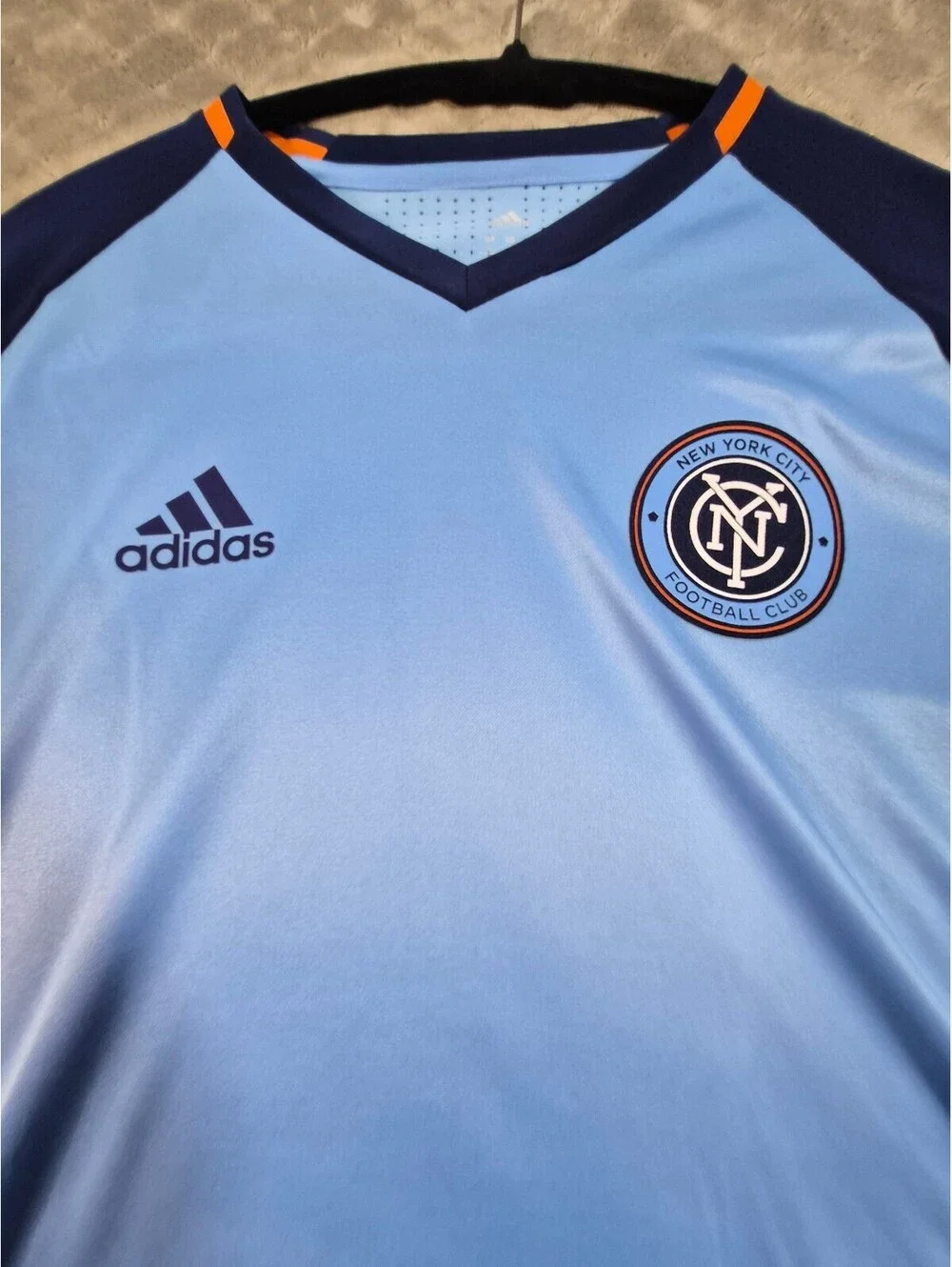Official Adidas New York City FC Sz L Training Jersey